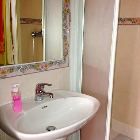 Casa Sousa 3* لاغوس